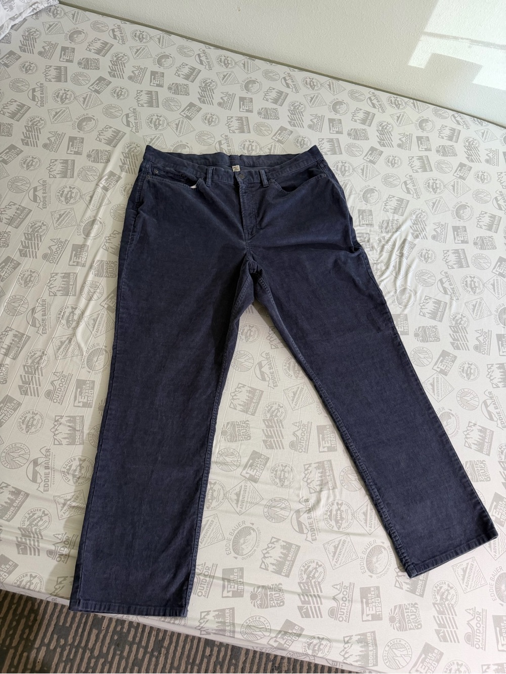 L.L. Bean Women's Sz 18WPlus BeanFlex StraightLeg FavoriteFit CorduroyBlue Pants